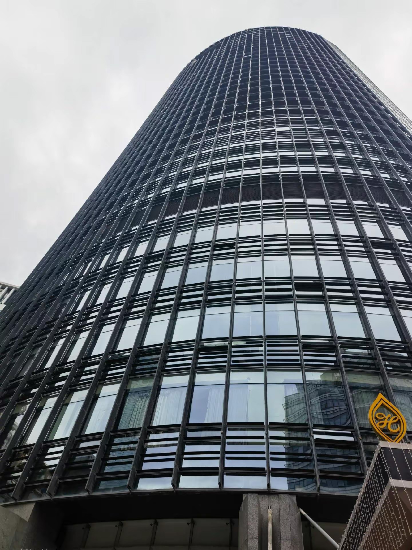 今天来到了充满惊喜与欢乐的梦幻之地