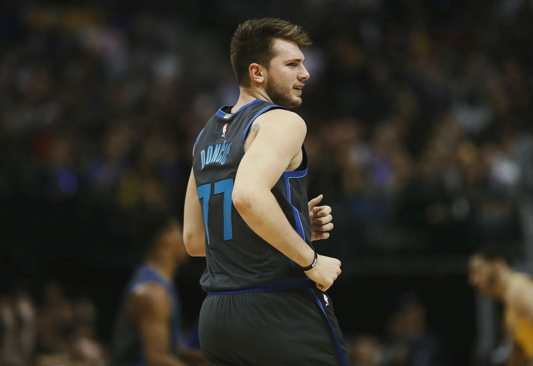 nba电脑壁纸 | 卢卡-东契奇 节奏型巨星