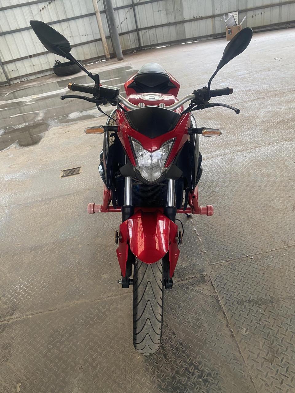 枭风一号,永源350双缸水冷发动机,整车细节成色还不错