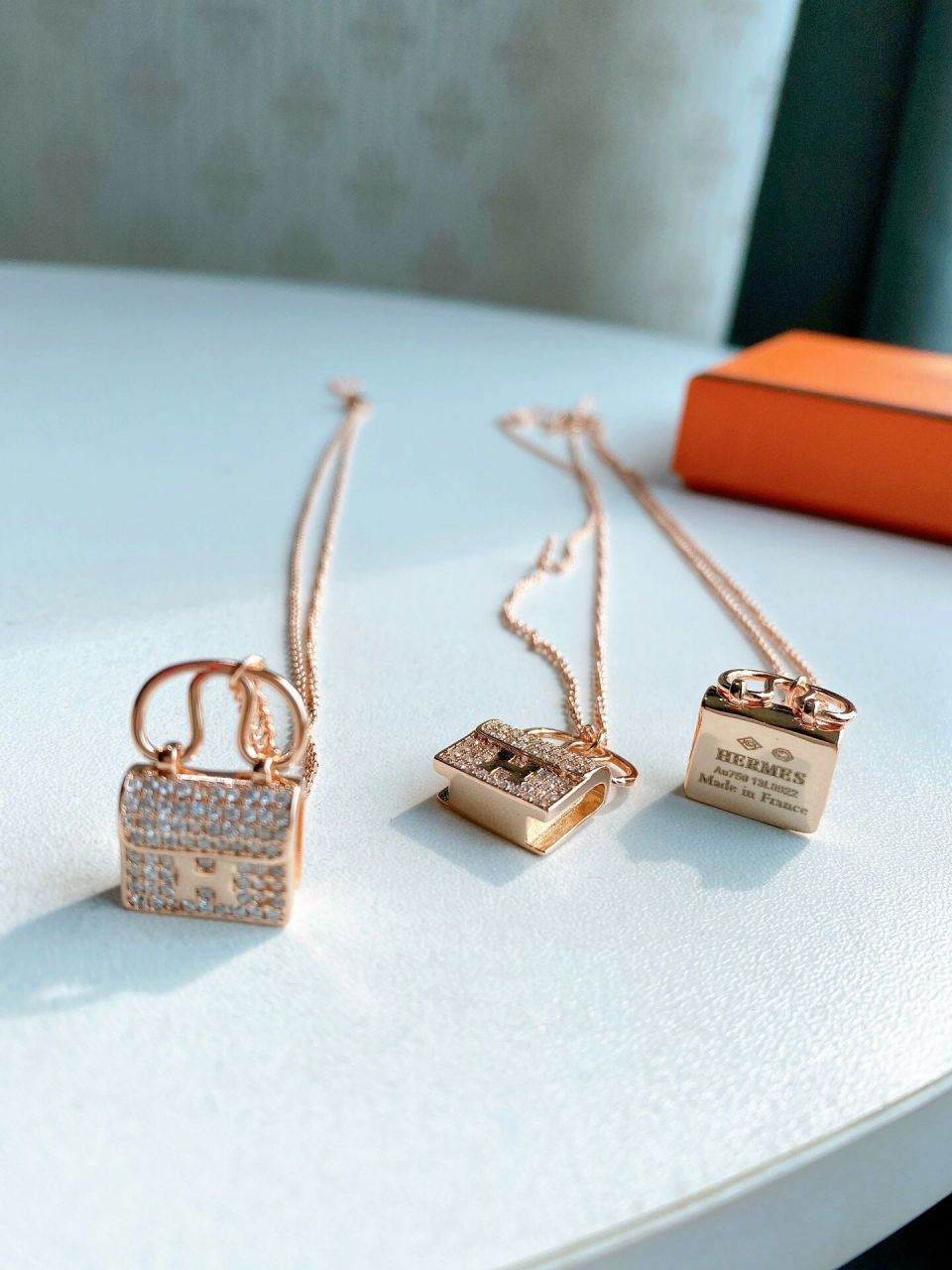 期待已久的爱马仕包包项链来啦99 herm06s 爱马仕经典h满钻康康
