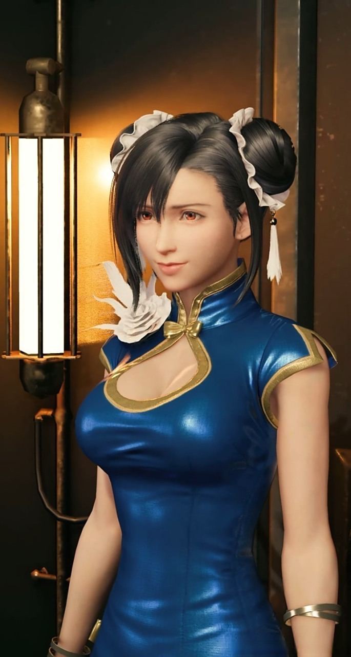 《最终幻想7重制版》mod:春丽风格版蒂法旗袍 (via.