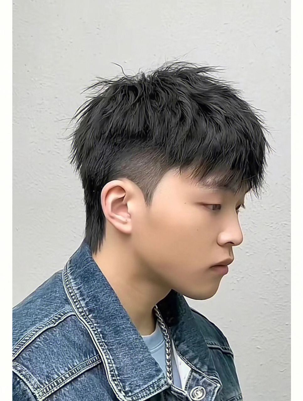 男生短发小狼尾 重庆男士短发找梓阳不迷路,发型需要塑型细软 发质