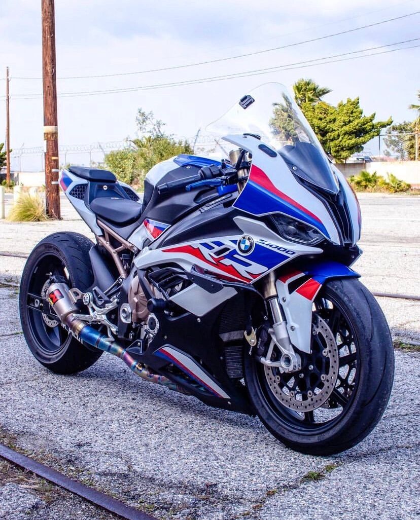 宝马双r bmw s1000rr