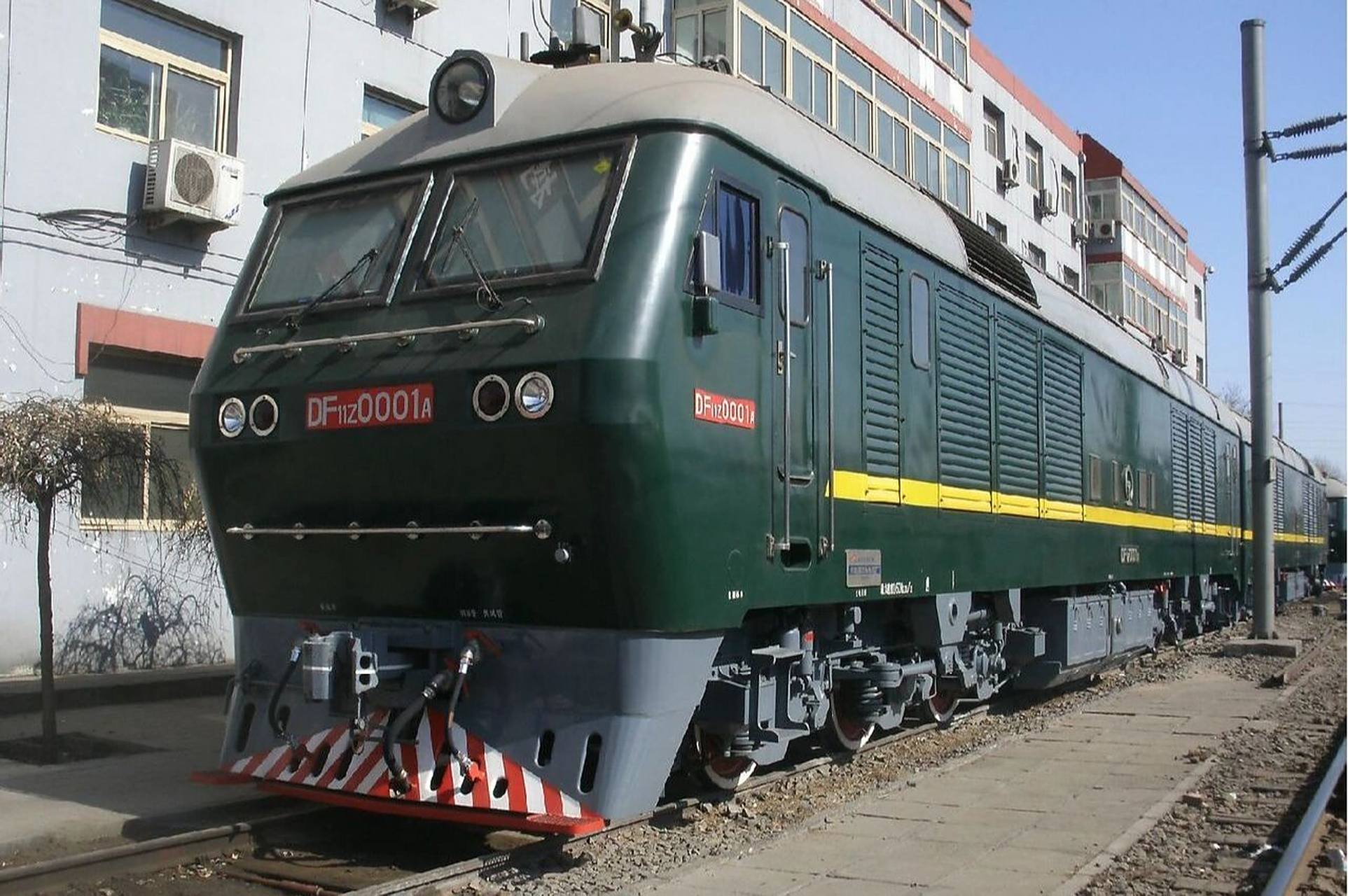 【科普】大z牌水表——df11z型内燃机车 东风11z型柴油机车(df11z)是