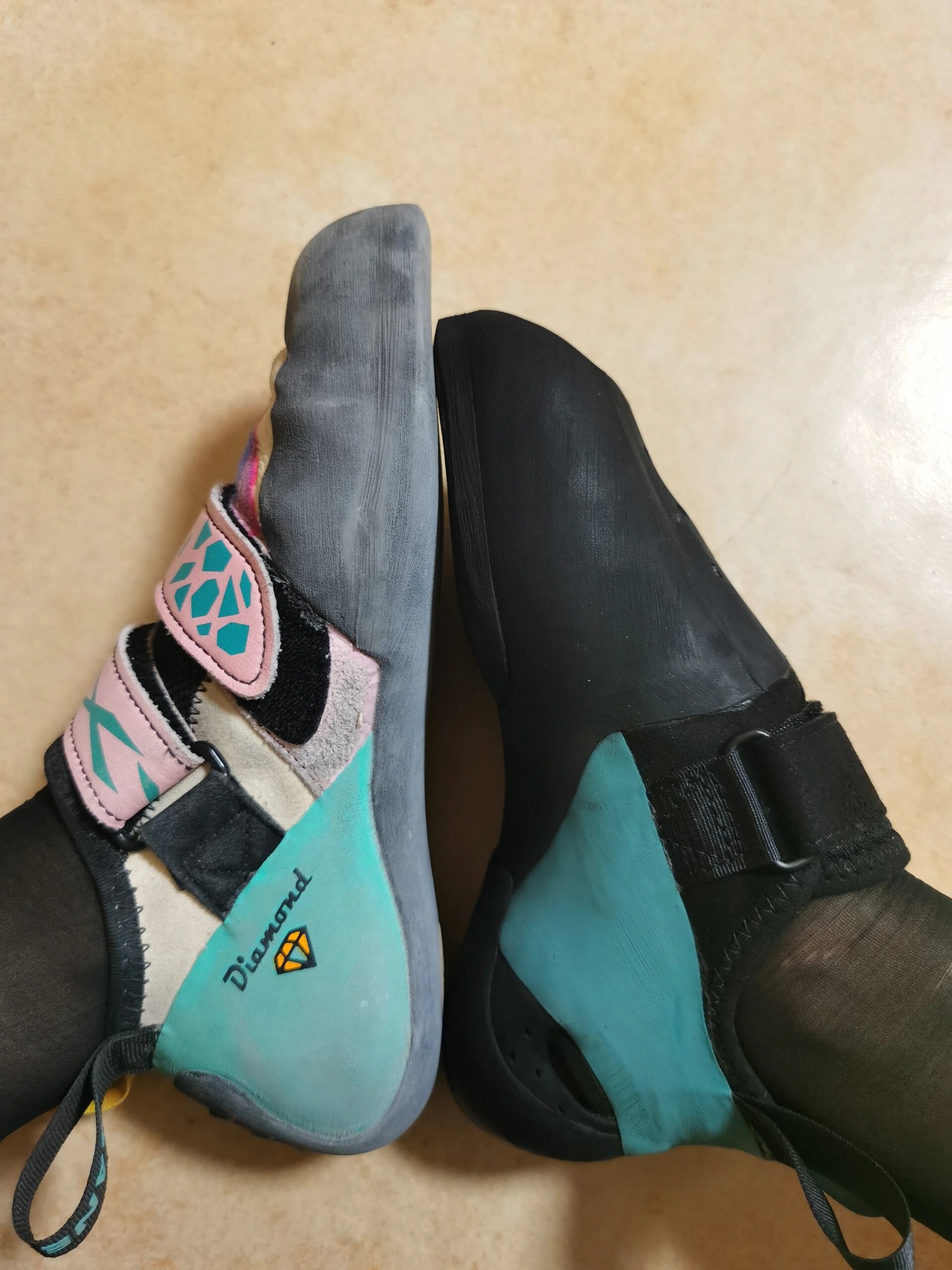 现代版的裹小脚