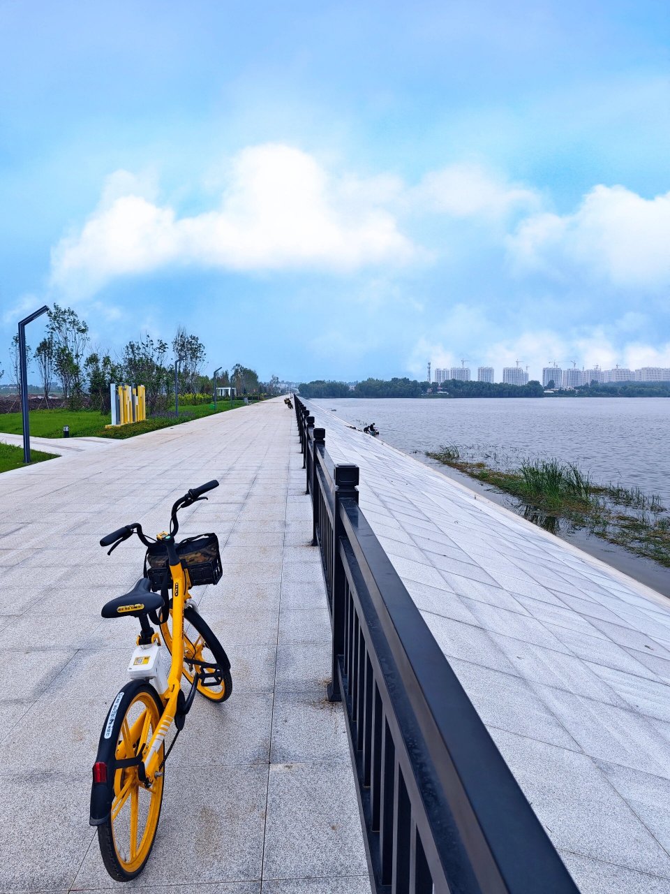 打卡长春西湖公园 长春西湖公园虽然还在建设中,但是生态环境真是太棒