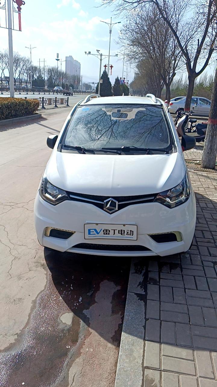 新到油电混动,四双新鞋,带柴暖的雷丁d70,前驱车车,小车特别好开,主要