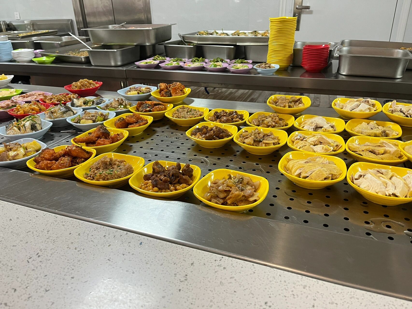 贵港探食75东晖医院食堂 最近刷抖音刷到各学校各单位的食堂,非常馋