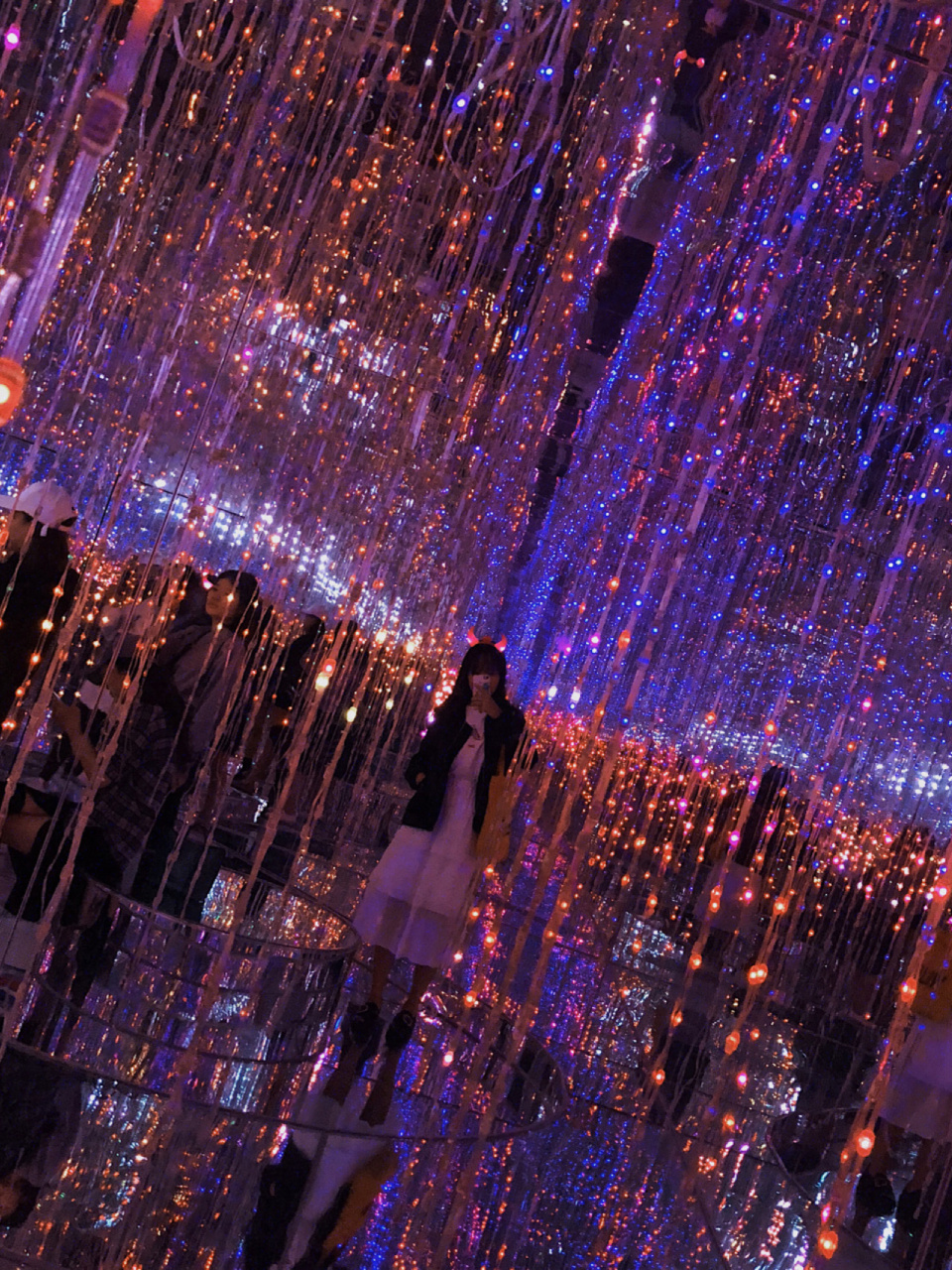 厦门探店|星空魔幻城,网红打卡地 93厦门星空魔幻城 93地点:世贸