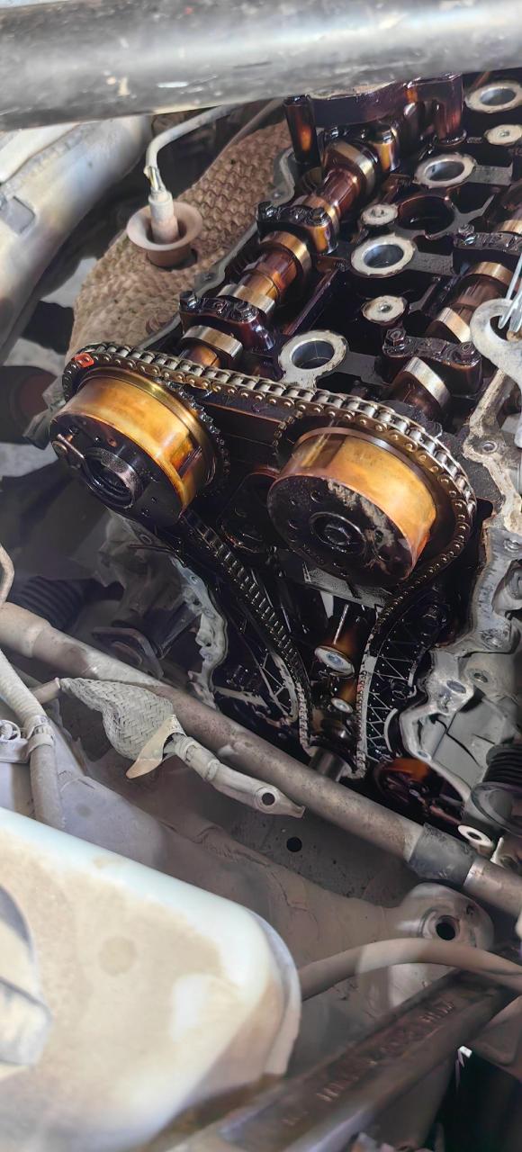 现代新胜达:50万公里了正时链条更换,后轮吃胎,后悬挂维修更换.