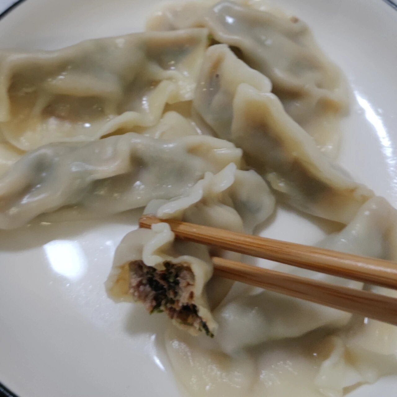 香菜牛肉馅饺子图片