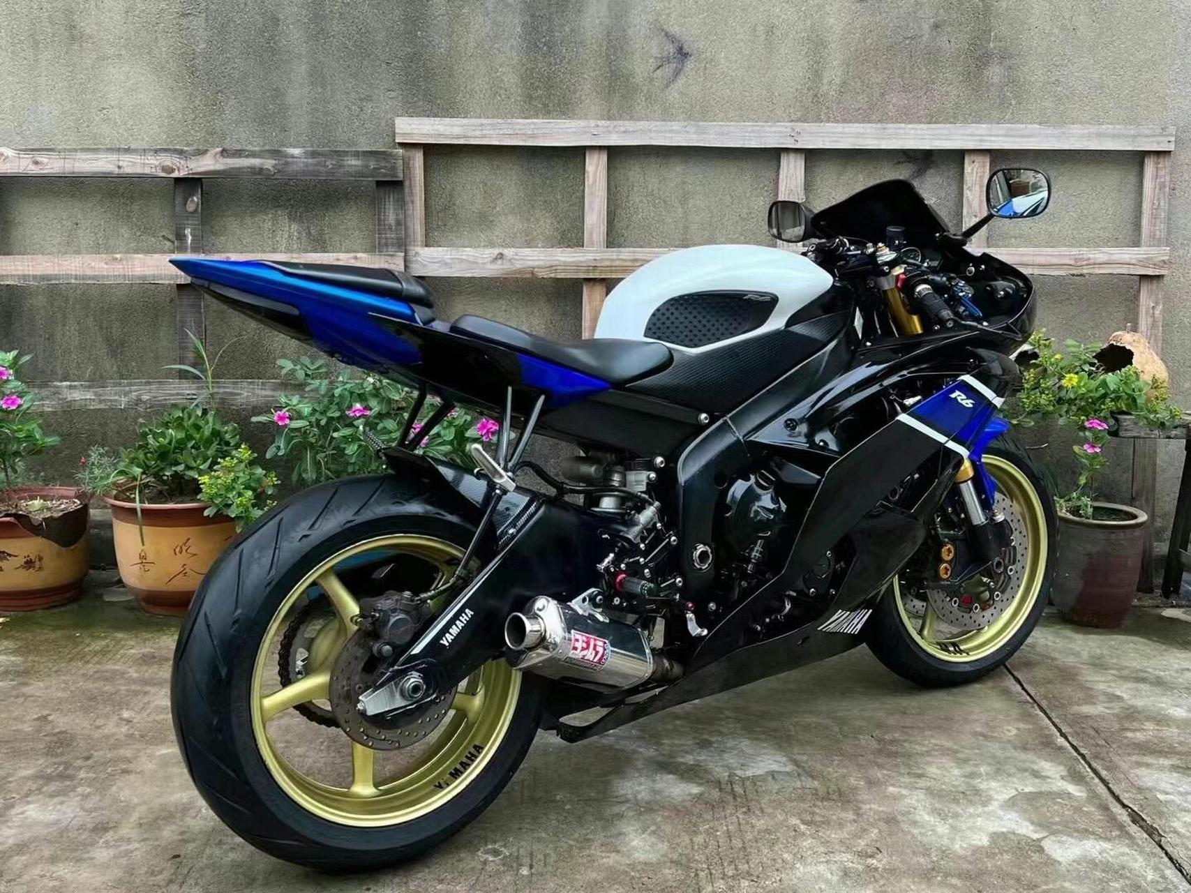 2014雅马哈r6 电喷四缸水冷600cc颜值超跑 改装全段吉村排气 刚换的新