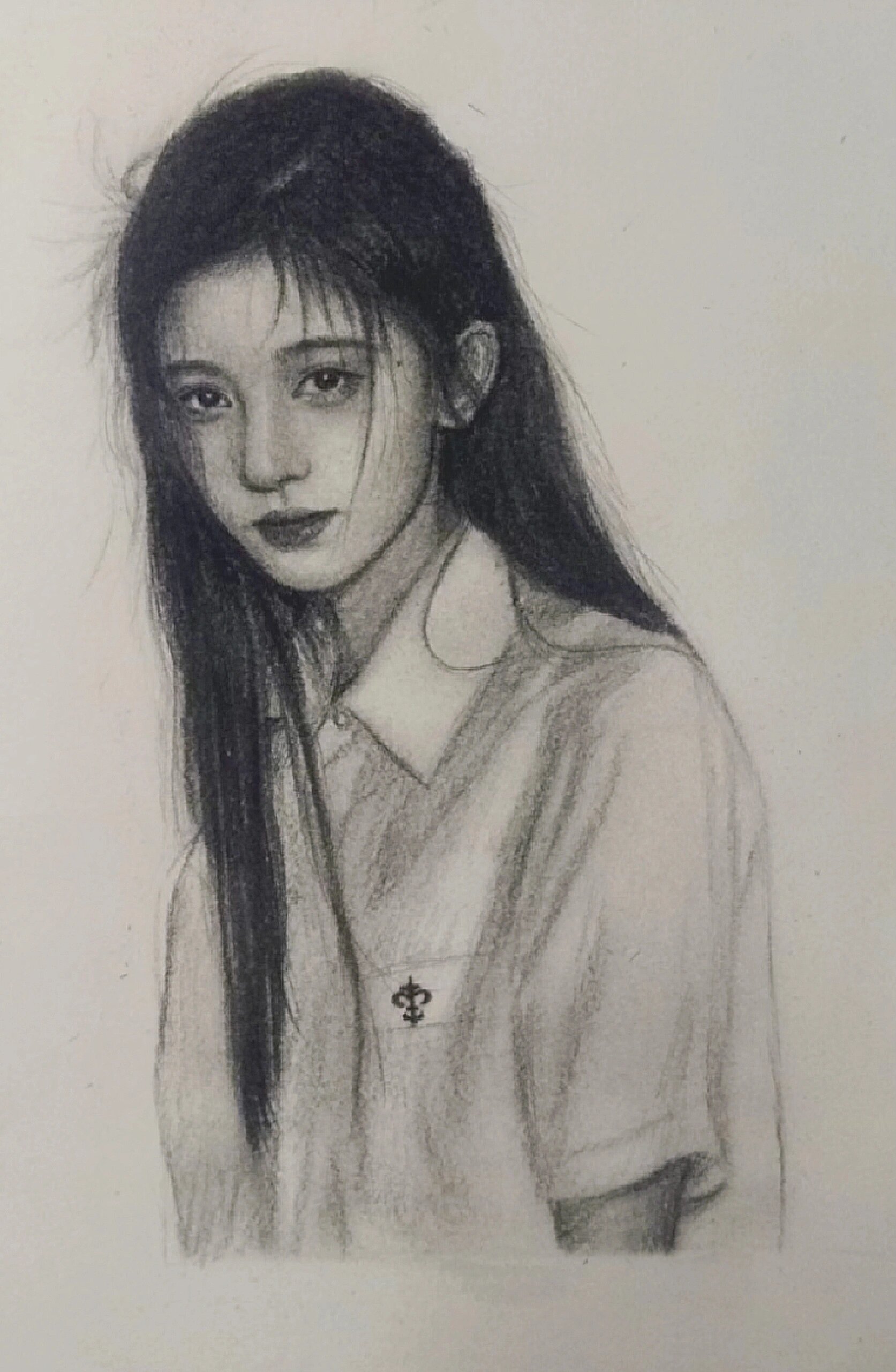 素描人物 鞠婧祎图片