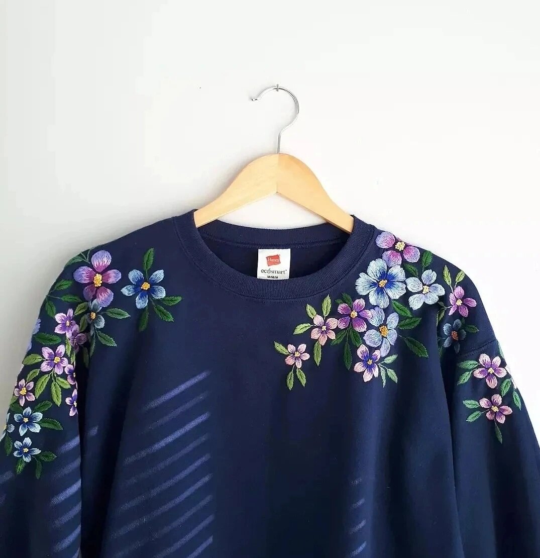 刺绣图案集衣服上的刺绣手工刺绣t恤