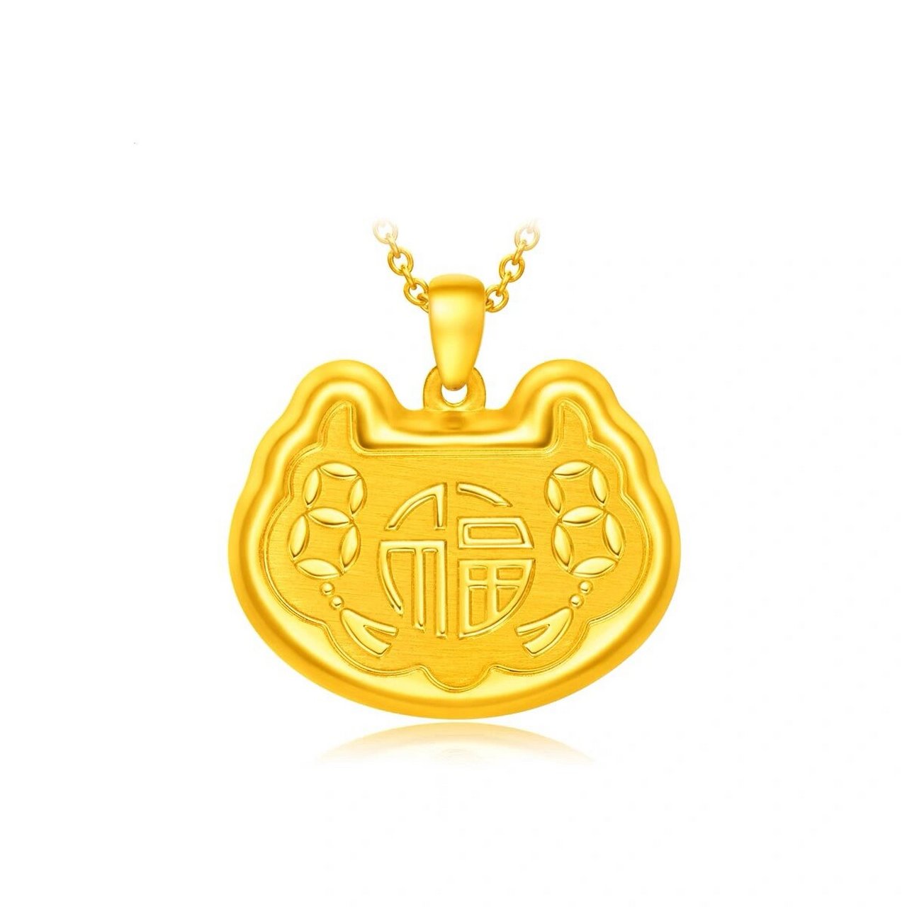 大坑 宝宝马上一周岁,打算买个给他买个金锁,逛了老凤祥,看中一款6