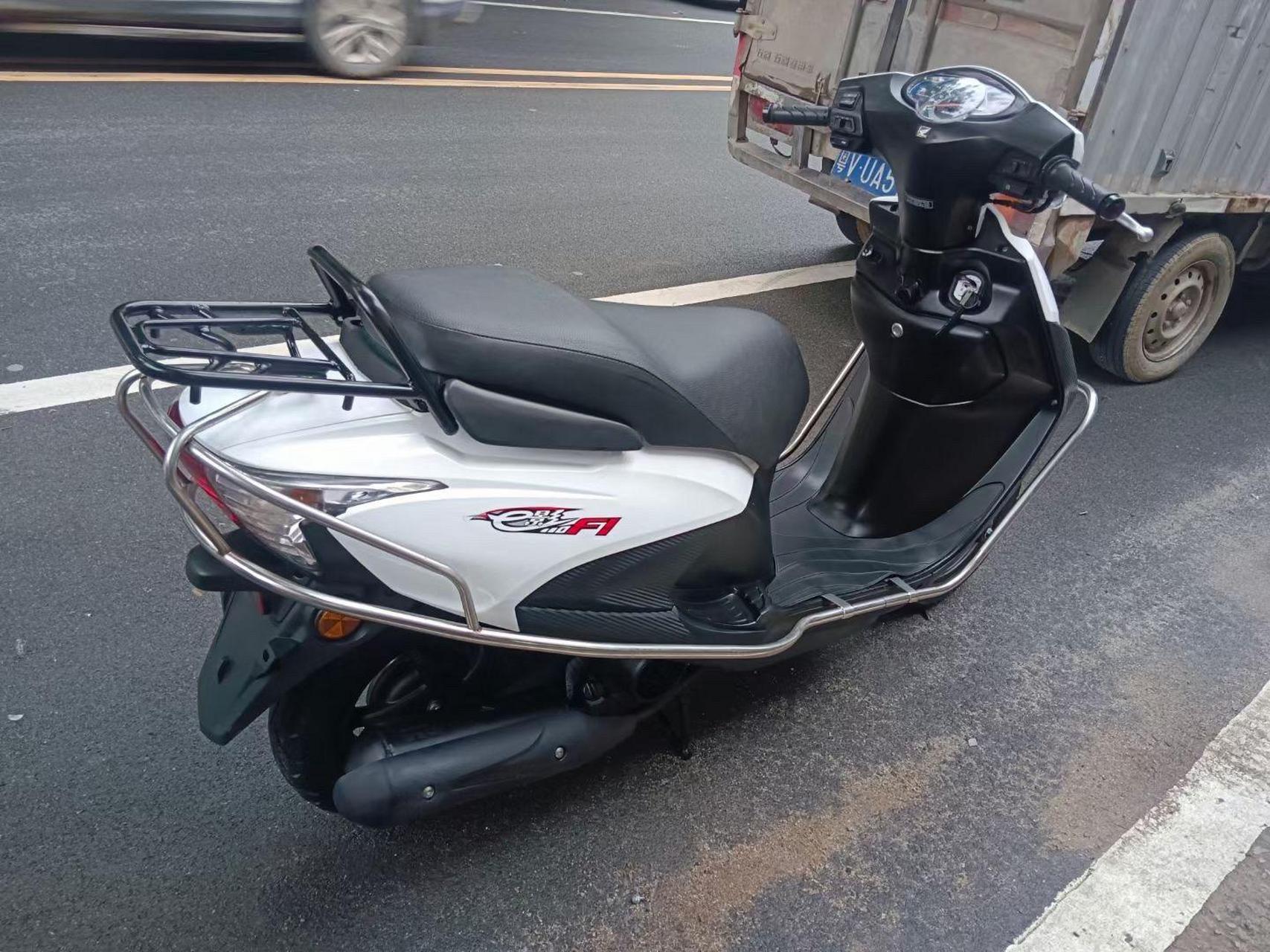 2015年本田新大洲e影110电喷车况  特别精品