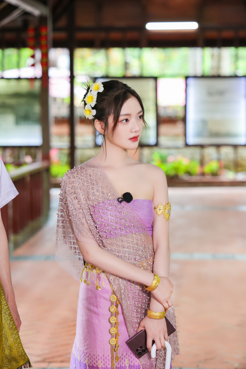 女明星傣族风造型大赏