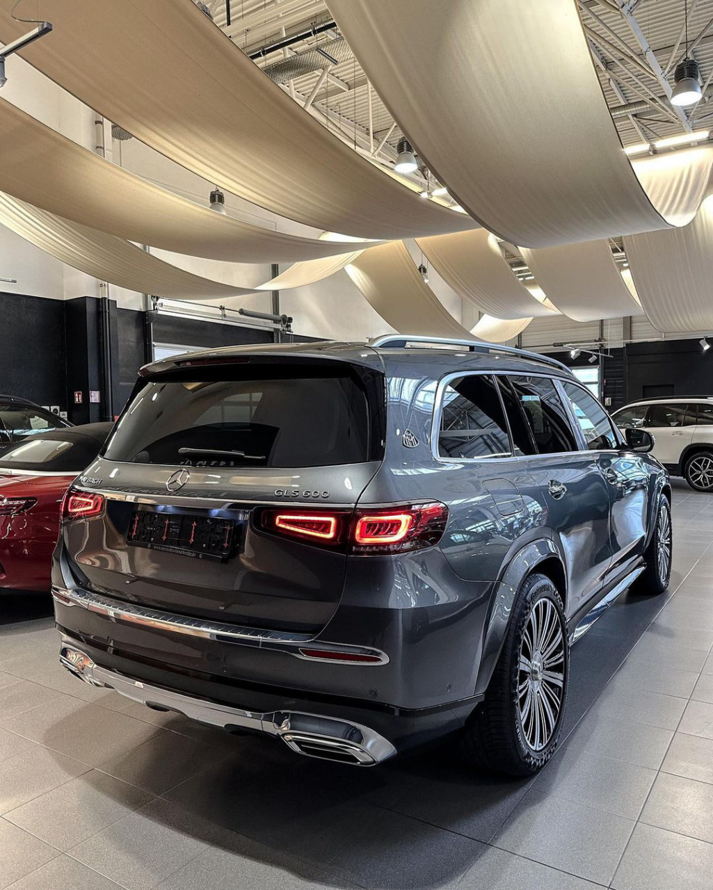 梅赛德斯-maybach gls600 #超级跑车圈# #奔驰# #奔驰gls# #amg