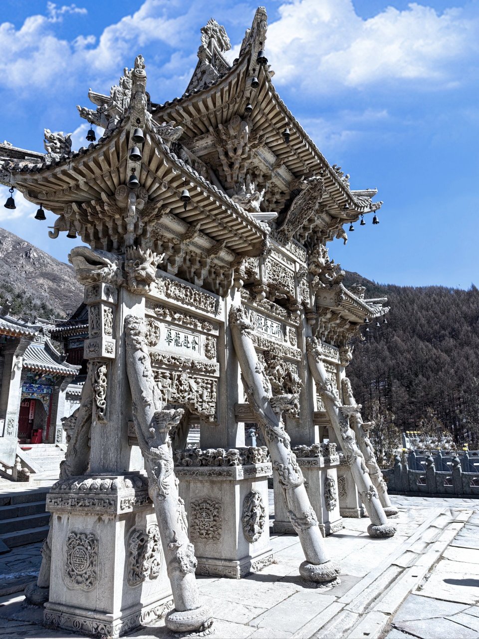 华夏石雕第一寺|五台山龙泉寺 行人拜寺第05 龙泉寺始建于宋代,原为