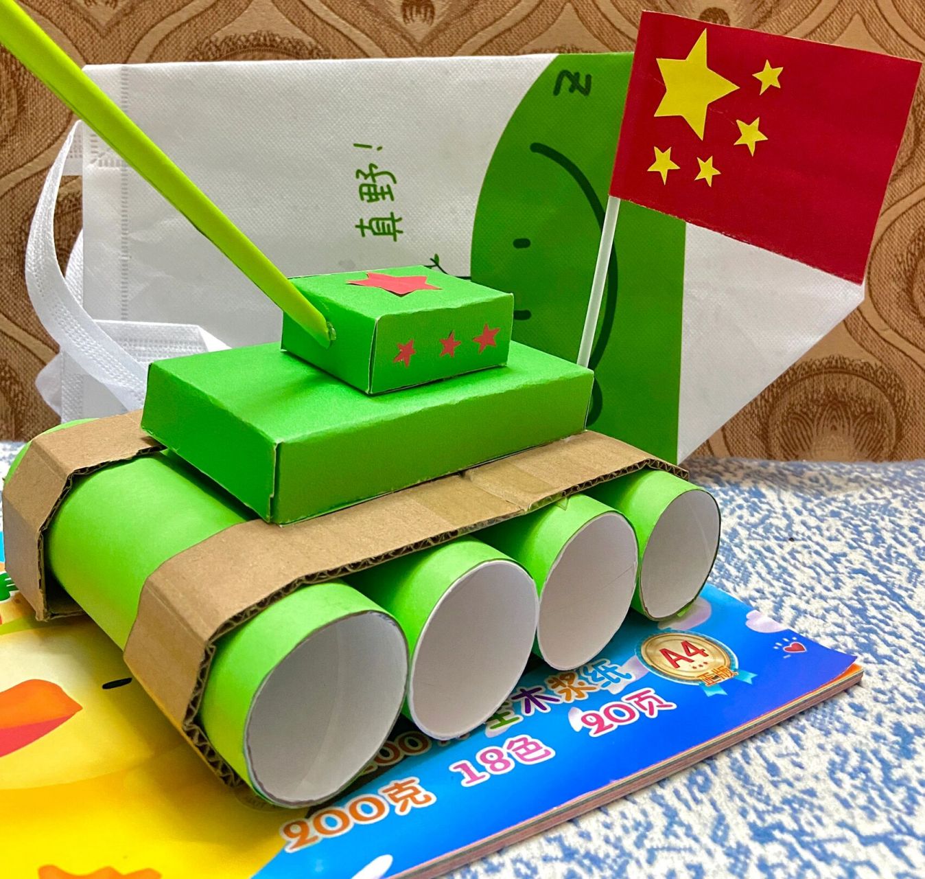 包含纸盒手工军事武器的词条 包罗
纸盒手工军事武器的词条（手工制作军包） 军事