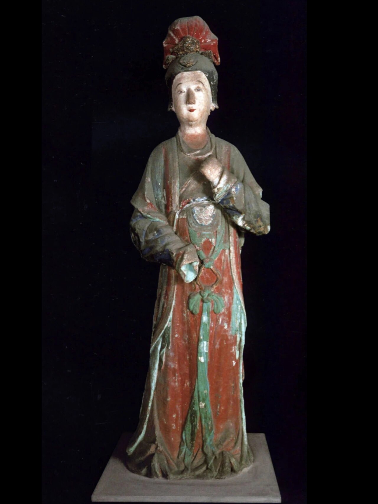 晋祠(宋)侍女像(5-2) 晋祠圣母殿宋代泥塑43尊,主像圣母端坐木制神龛