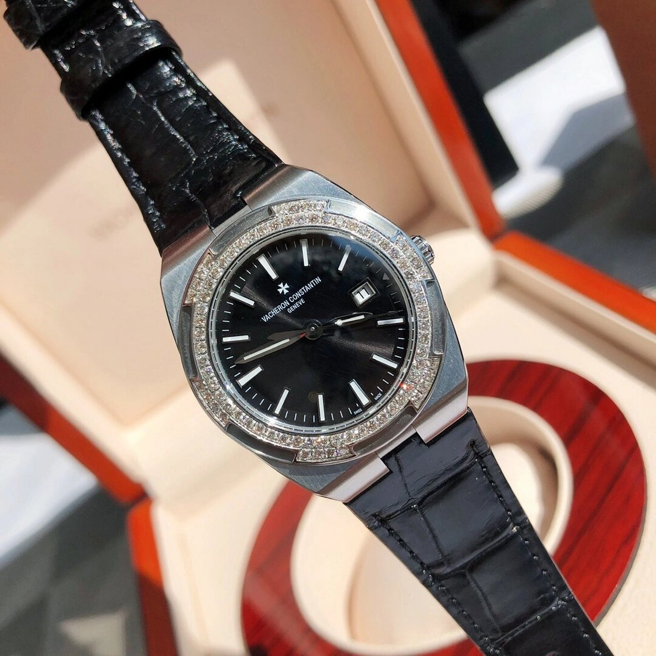 纵横四海真钻石英女表-江诗丹顿 江诗丹顿纵横四海系列女士石英腕表