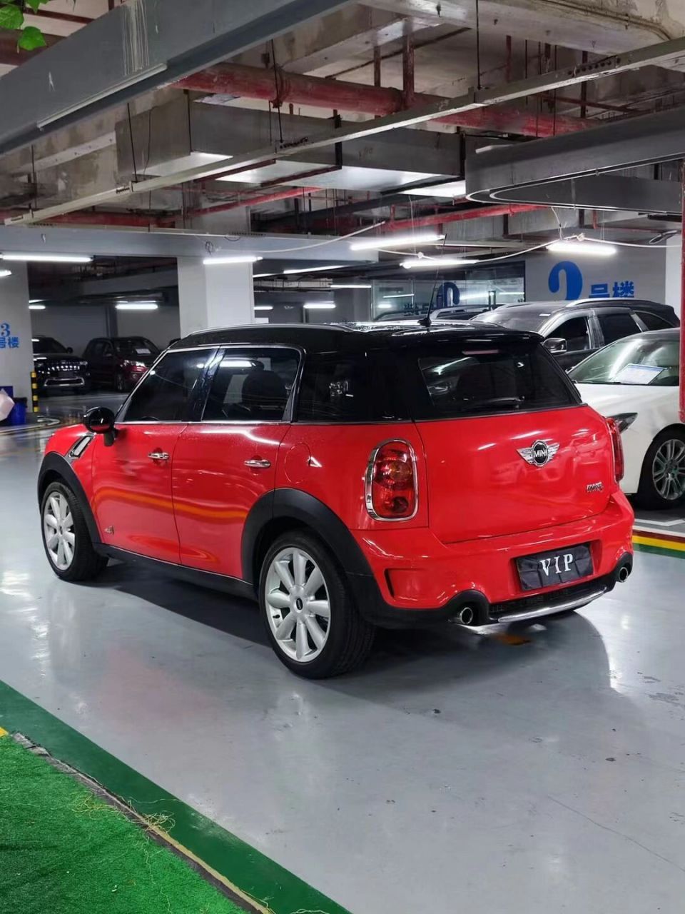 宝马mini 最新拿下11年宝马迷你,贴红色膜(已备案),1.