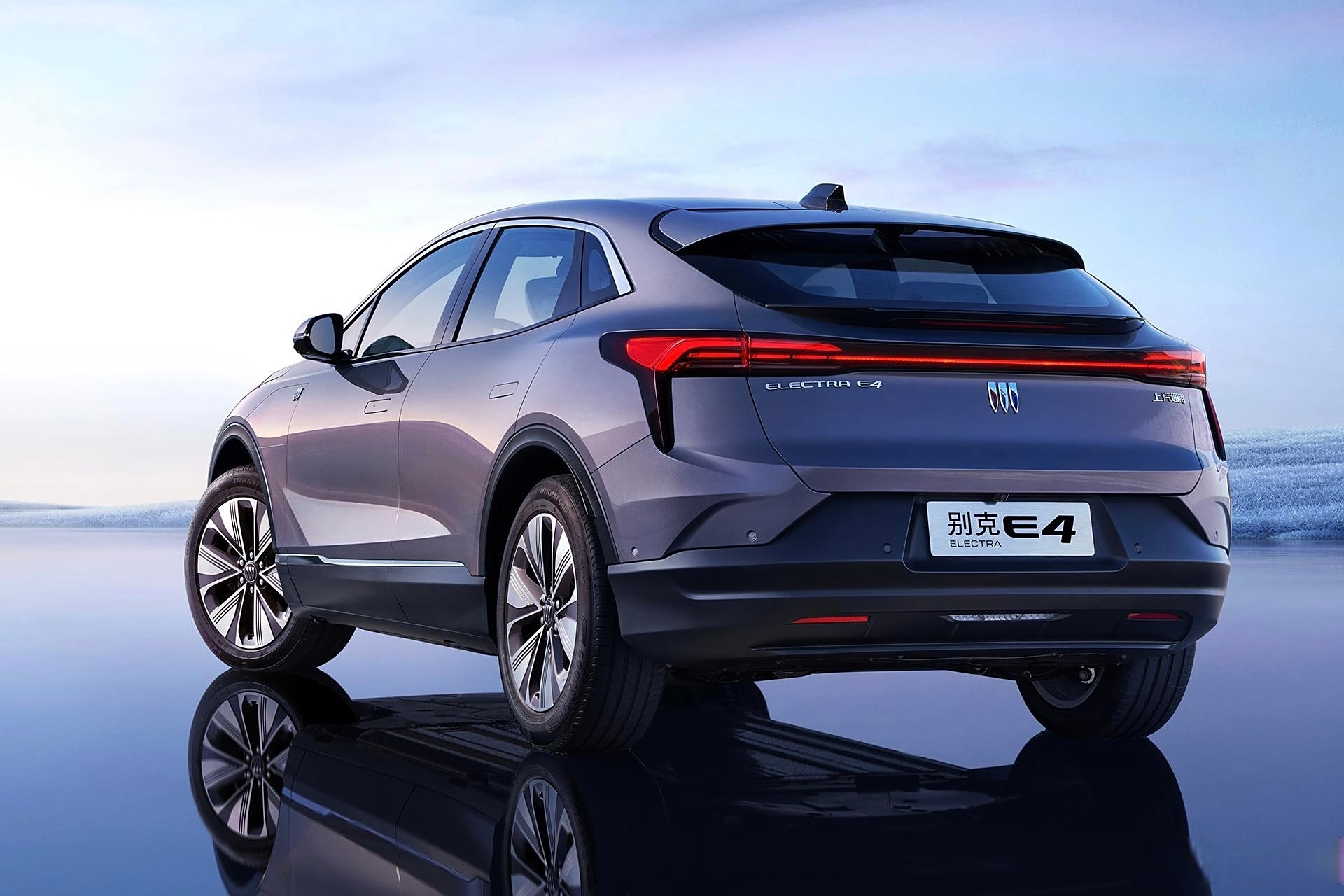 别克e4这价格只想交个朋友#别克e4纯电轿跑suv上市最近汽车圈口水战