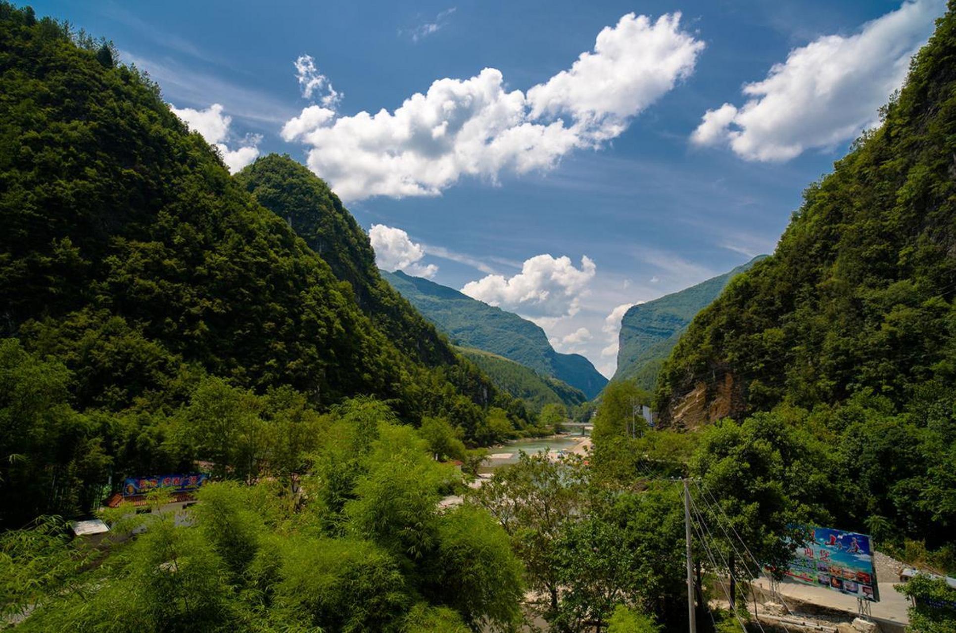 0202020202020202万源,万水之源,万源市位居四川省