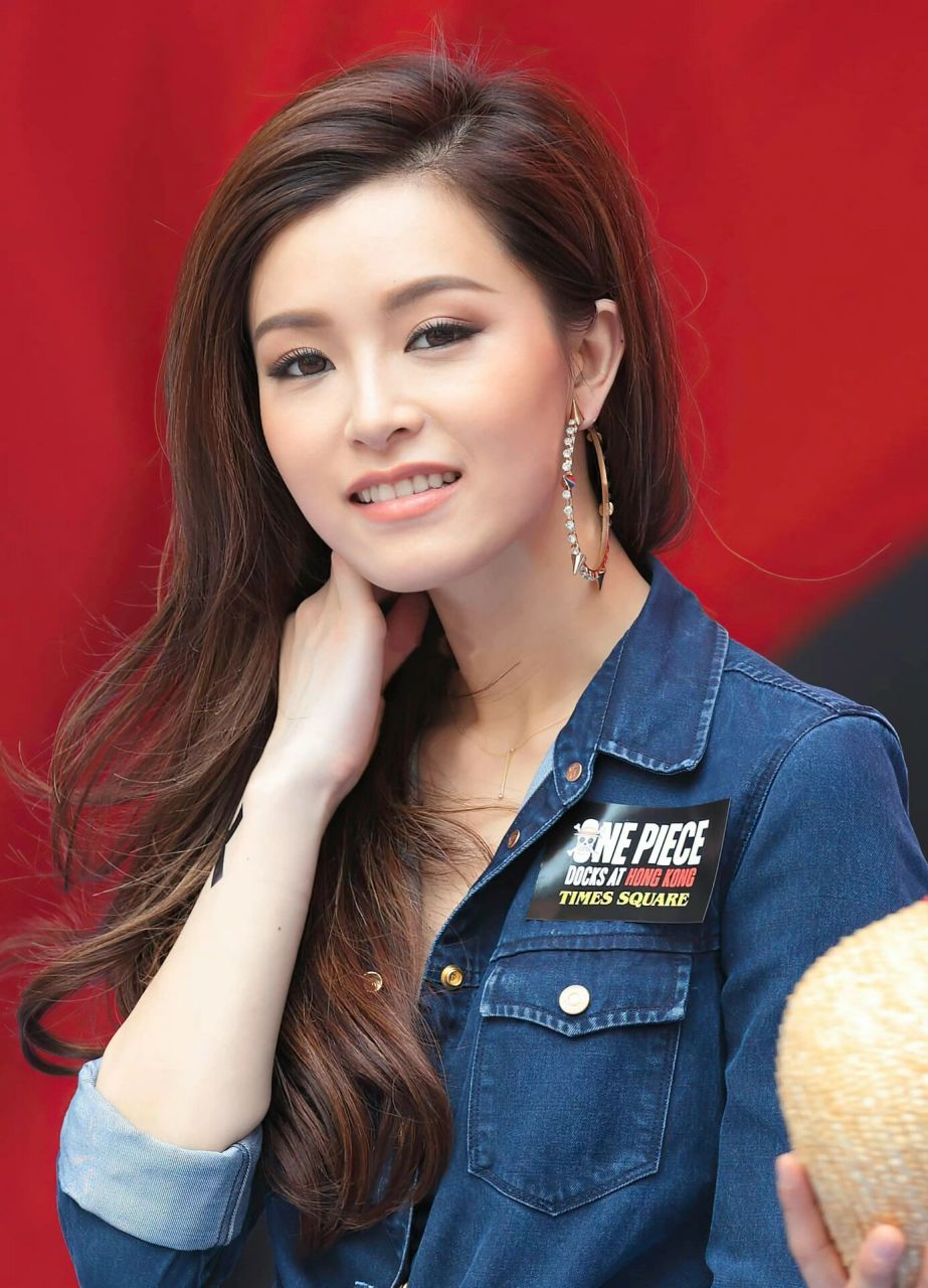 第十二弹|神颜合集 文咏珊 早期文咏珊 较小俏皮 可爱不失性感 混血感