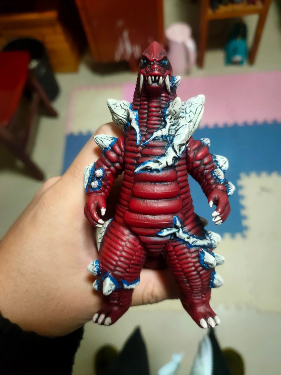 斯菲亚雷德王 斯菲亚雷德王,怪兽软胶重涂,万代正品系列,初登场于德凯