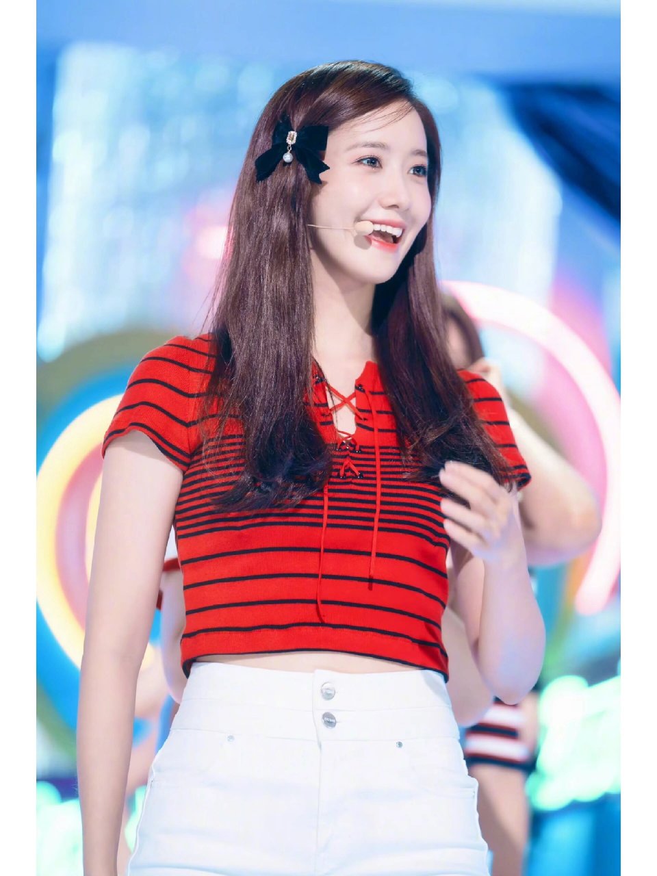 少女时代林允儿回归舞台表演