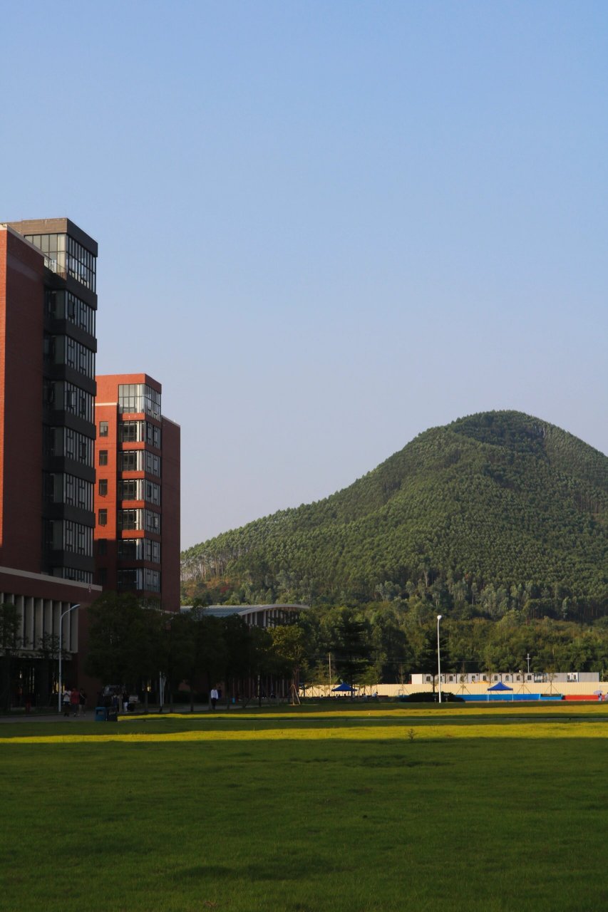 广州华商学院肇庆(四会)校区 风景篇 以上图片 禁止07商用 二传二改