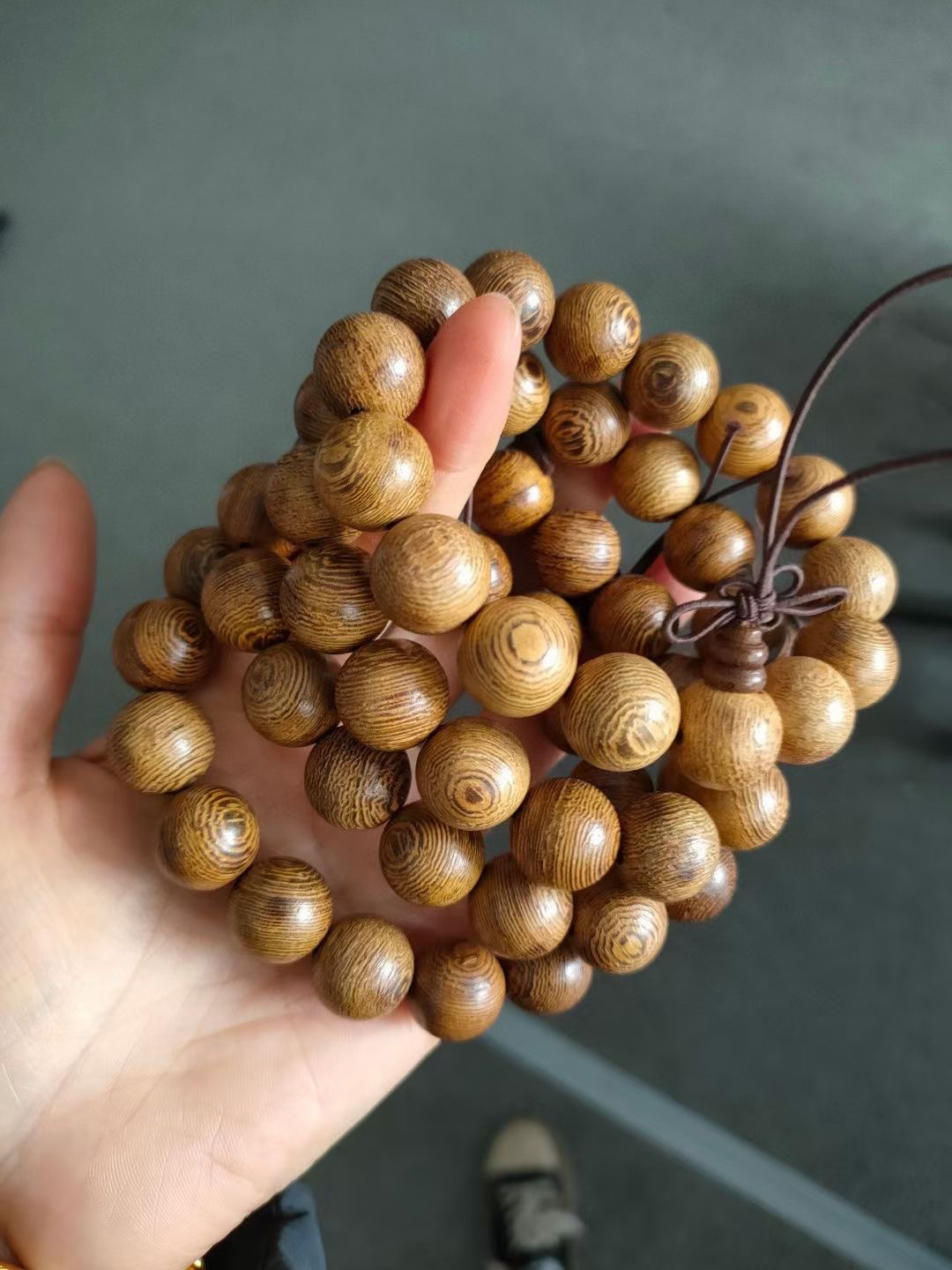 寺庙师傅居士结缘款,四大名木之一鸡翅木手串,90360元100条包邮.