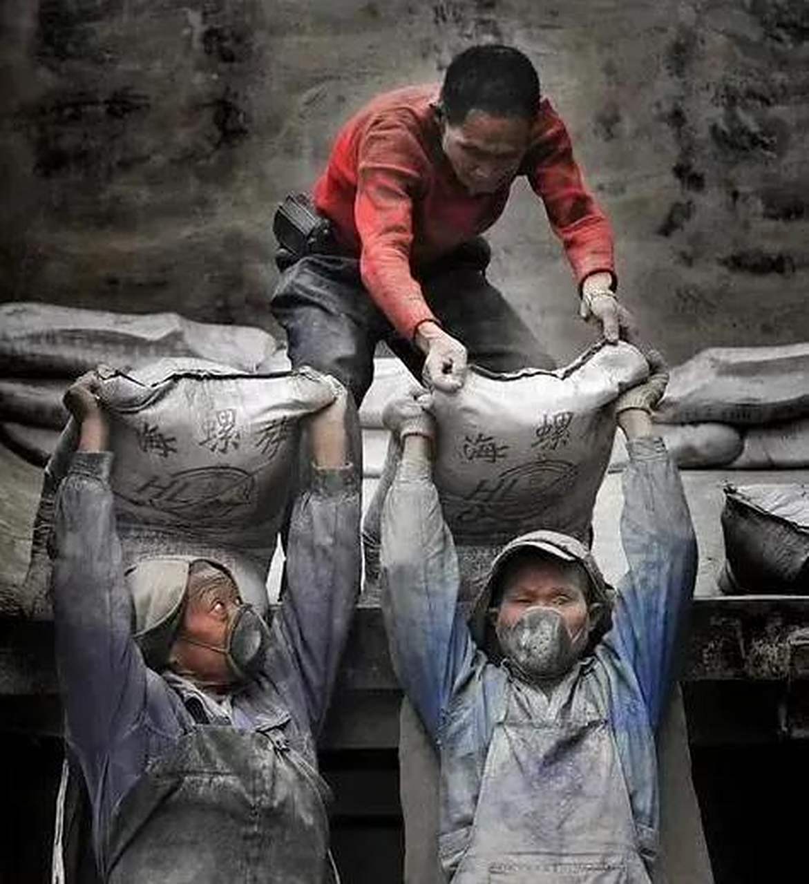 打工人的故事:离开家乡的苦,回到家乡的甜,实现梦想的难.