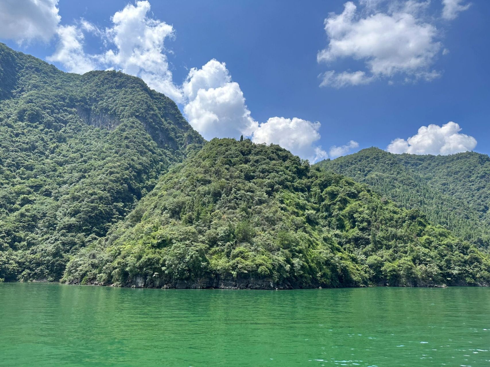 清江画廊,景色随手一拍都是绝美背景照 夏天,风景如画,清江画廊是值得
