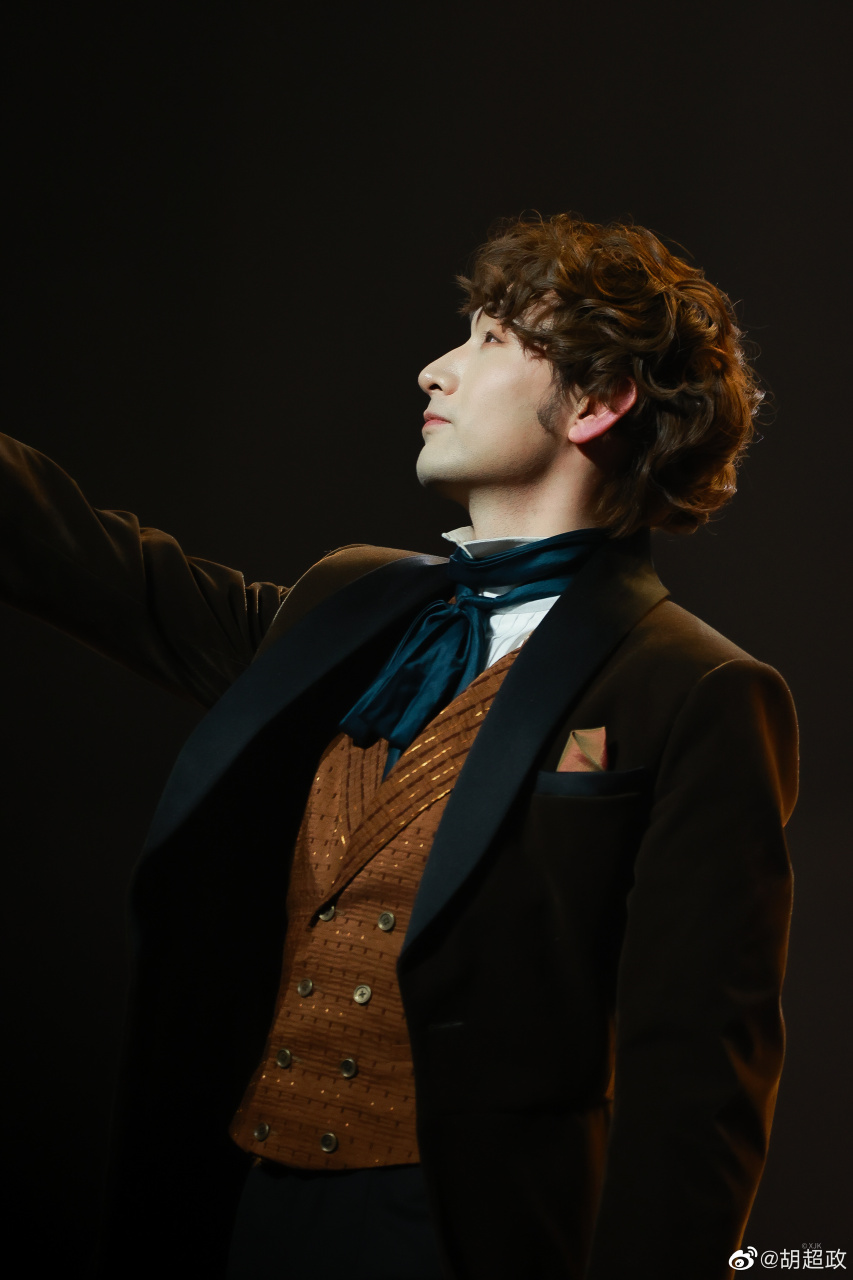 胡超政##音乐剧道林格雷的画像#  一场比一场演的过瘾!