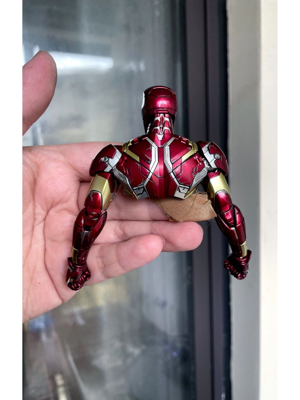 儿童版钢铁侠mk46 金色全改,加了0999一丢丢战损掉漆 过几天更新