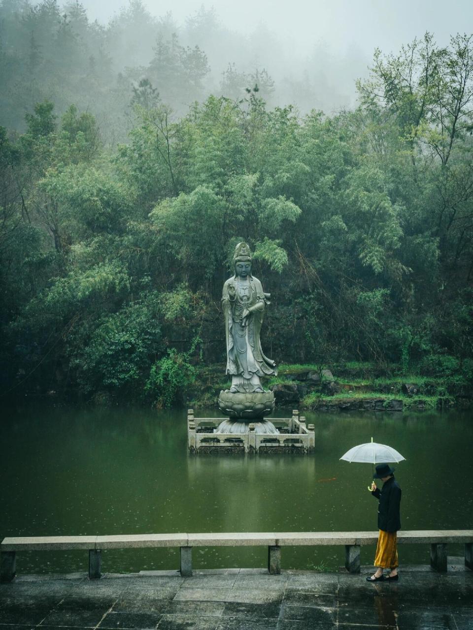 合肥小众景点91紫蓬山西庐寺 西庐寺始建于东汉末年,藏在紫蓬山深处