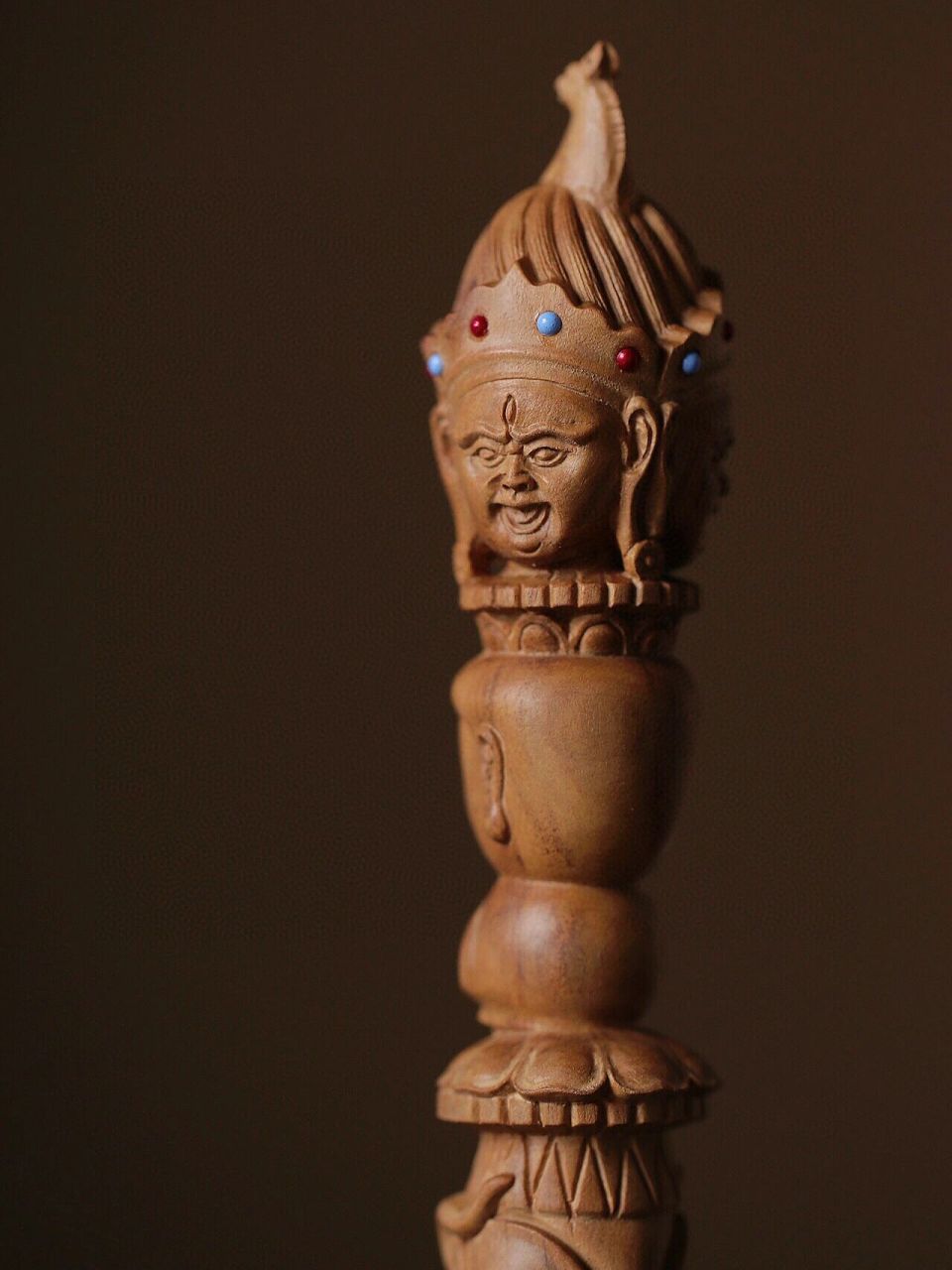 降魔杵象征着所向无敌,无坚不摧的智慧. 5*5*21.5cm  重32g