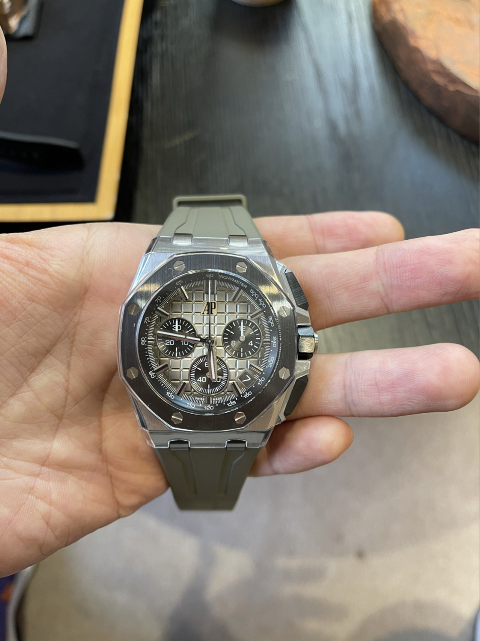 95上手体验爱彼2021新款皇家橡树离岸0299 受邀去到爱彼上手