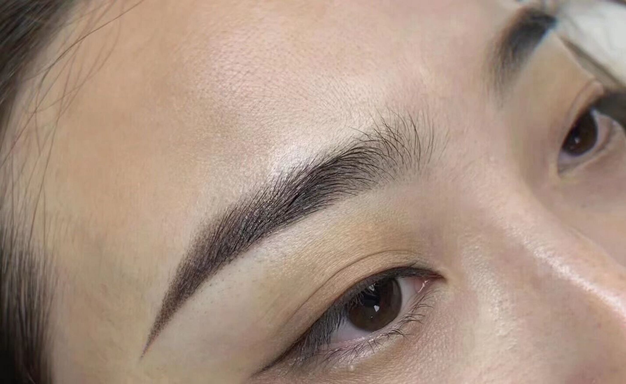 纹绣师朋友圈眉毛文案 ❤️一个人能做多久,靠的不是忽悠,而是真