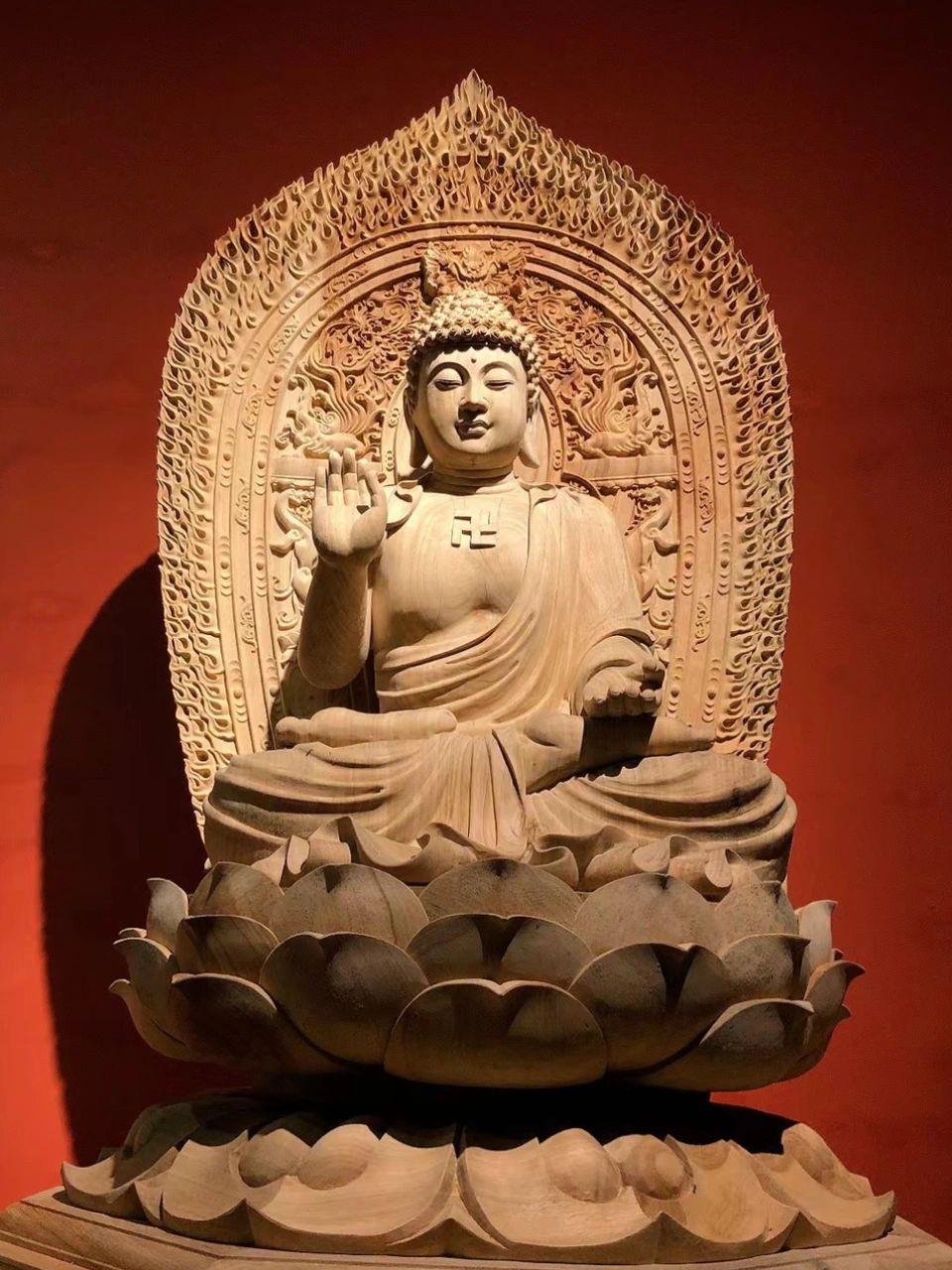 香樟木大日如来大型佛像人物雕刻工艺品木雕 香樟木——大日如来 尺寸