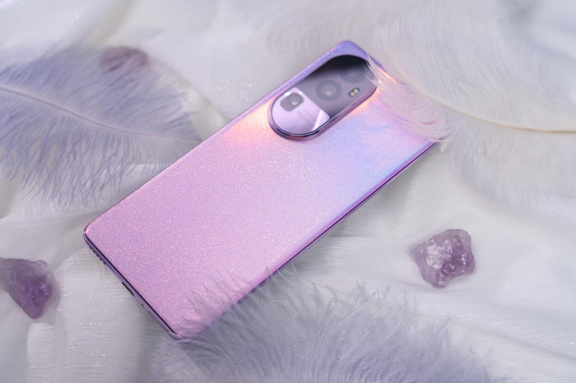 给oppo reno10 pro星籁版拍了组图赏,这个渐变粉色的玻璃后盖真是太