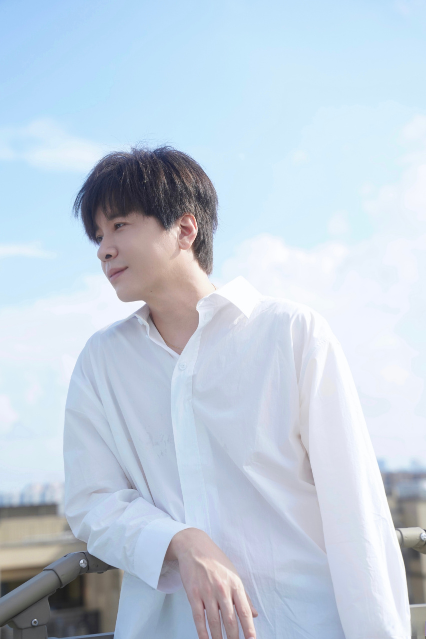 这样的蓝天谁不爱#晒出美好生活##李享生活##李智楠