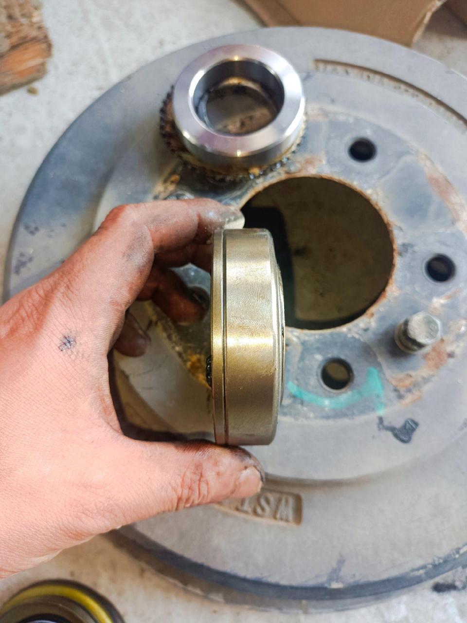 菱智m5两边后轮轴承更换后abs灯20-40码往上常亮,有的说齿圈有特殊