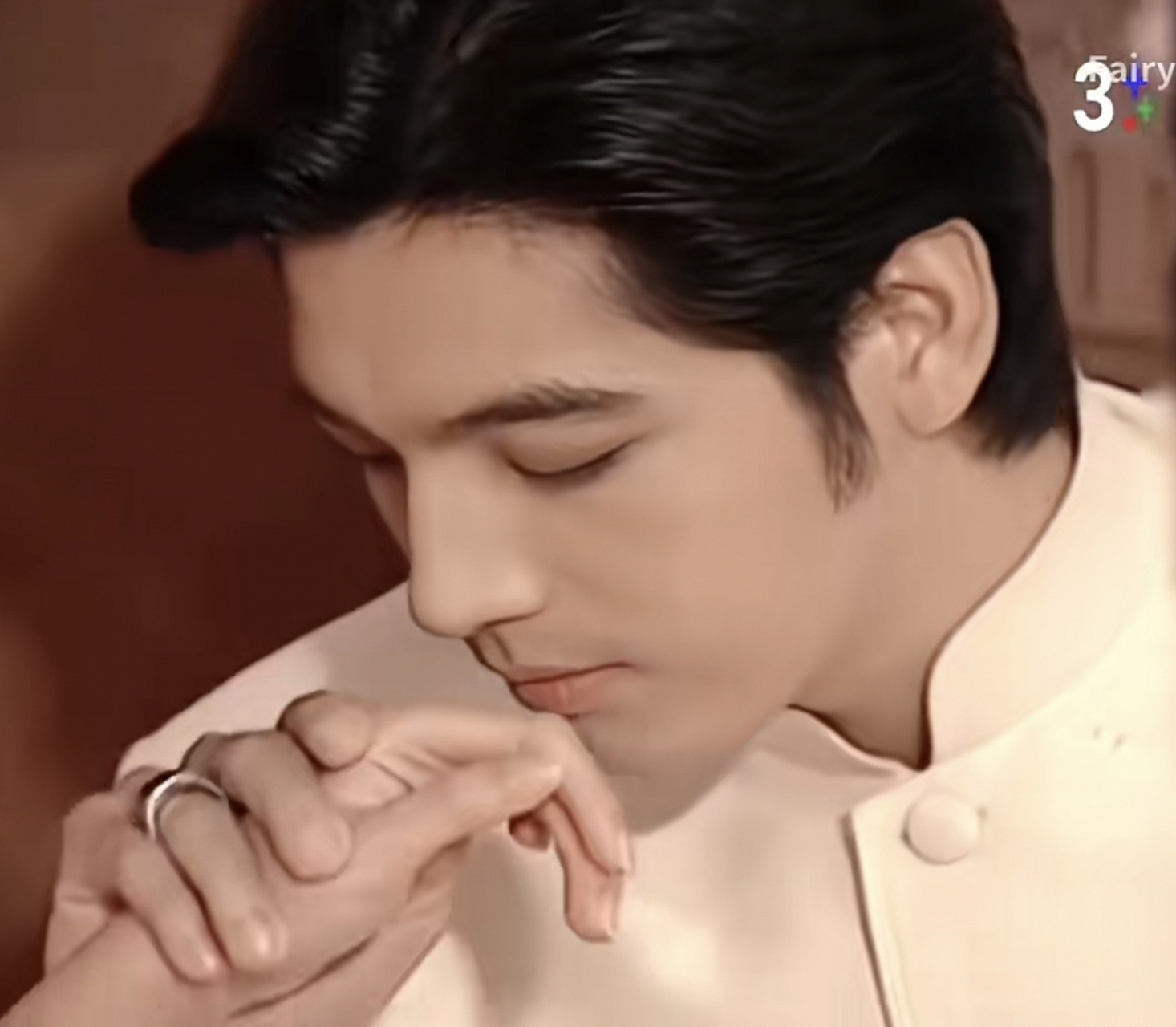 你一定没看过这部古早泰剧 剧名<金沙别墅> 有天起床刷b站,被