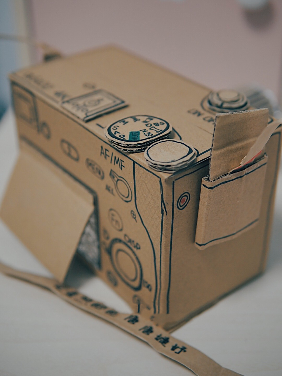 幼儿园手工/变废为宝|纸盒单反照相机91 完成妹妹幼儿园手工 变废为