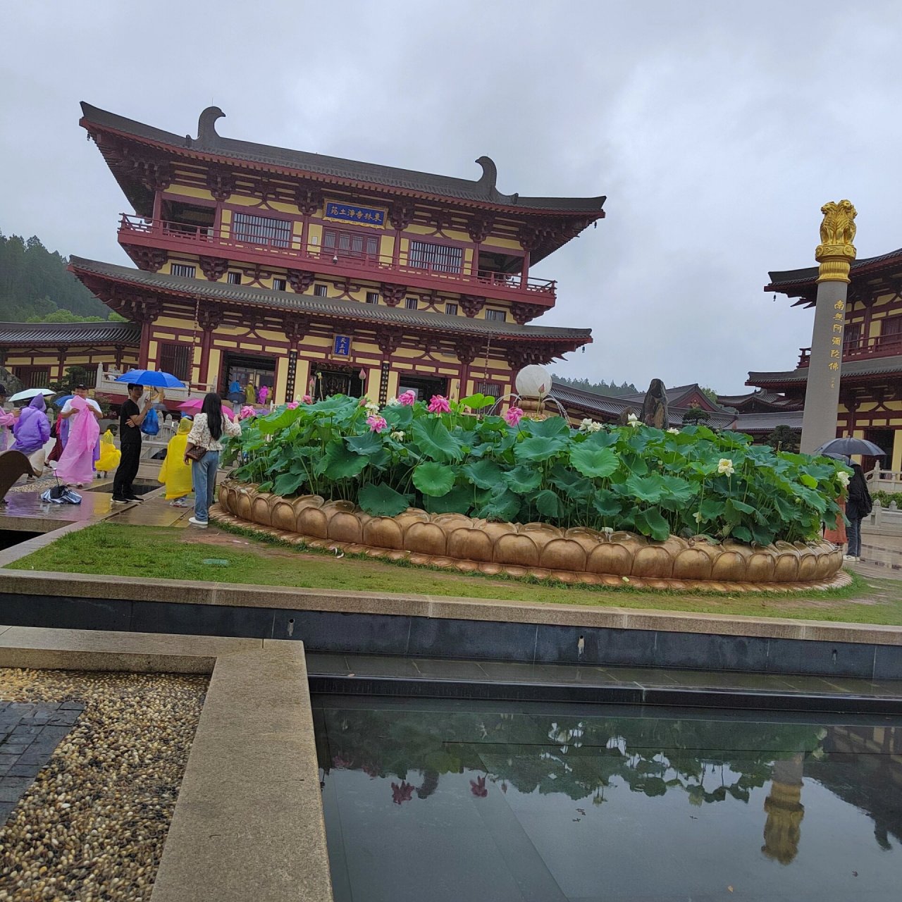 具体其他详细路线可关注微信公众号:江西庐山东林寺—莲宗祖庭—关于