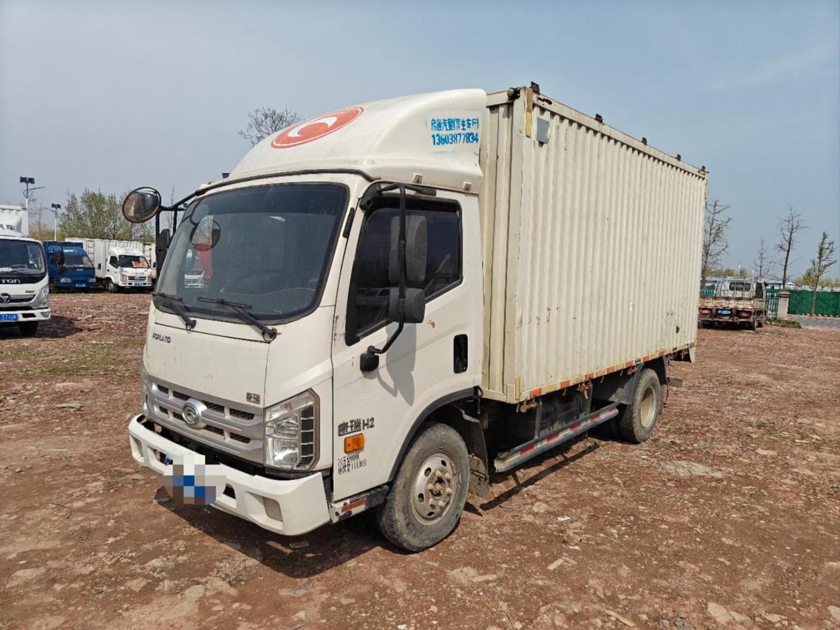 17年4月,福田康瑞h2,4米2箱货,国五,全柴115马力